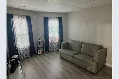 12 Puritan Ave, Worcester, MA 01604 - Photo 6