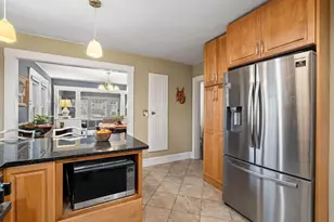 102 Elliot Ave, Quincy, MA 02171 - Photo 8