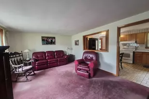 328 Lebanon Hill Rd, Southbridge, MA 01550 - Photo 4