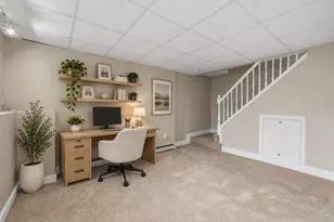 270 Sunderland Rd, Worcester, MA 01604 - Photo 10