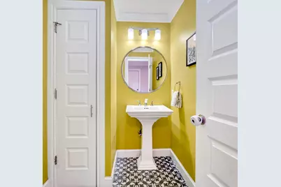 19 Rockwood St., Melrose, MA 02176 - Photo 12