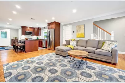 19 Rockwood St., Melrose, MA 02176 - Photo 8