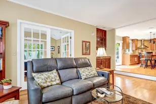 14 Mulberry Ln, Canton, MA 02021 - Photo 18