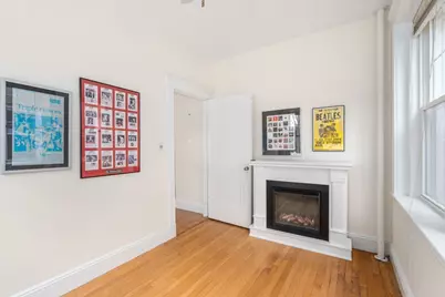 126 Sewall St #A, Brookline, MA 02446 - Photo 6