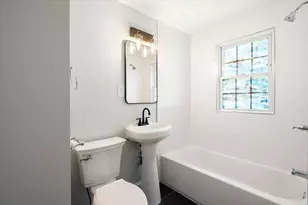 298 Greenwood St, Worcester, MA 01607 - Photo 4