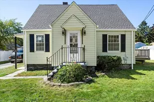 298 Greenwood St, Worcester, MA 01607 - Photo 1