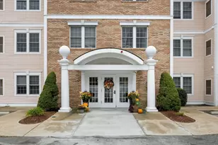 1 Millbrook Ln, Wakefield, MA 01880 - Photo 2