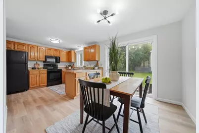 55 Littleton Rd #17B, Ayer, MA 01432 - Photo 8