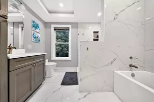 18 Bancroft Park, Hopedale, MA 01747 - Photo 2