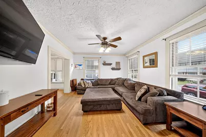 18 Bancroft Park #18, Hopedale, MA 01747 - Photo 6