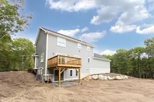 95 Plain St, Middleborough, MA 02346 - Photo 32