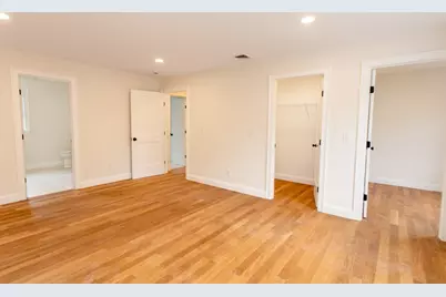 95 Plain St, Middleborough, MA 02346 - Photo 18