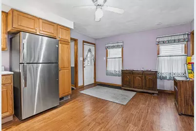 100 West St, Lowell, MA 01850 - Photo 4