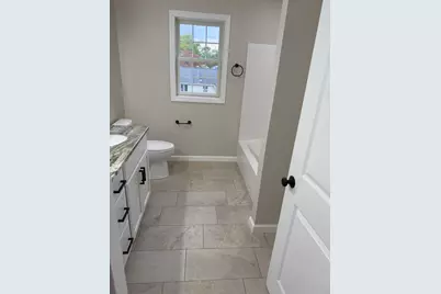 68 Homestead Ave, Springfield, MA 01151 - Photo 32
