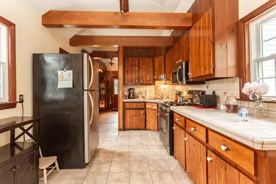 648 Pleasant St, Somerset, MA 02726 - Photo 12