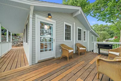 47 Elm Ct, Cohasset, MA 02025 - Photo 2