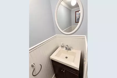 185 Porter Lake Dr #185, Springfield, MA 01106 - Photo 6