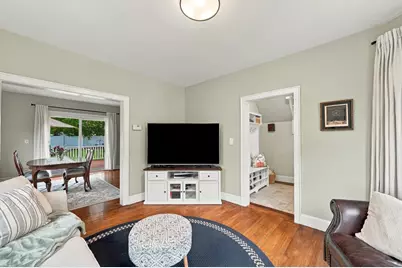 29 Upland St, Holbrook, MA 02343 - Photo 10