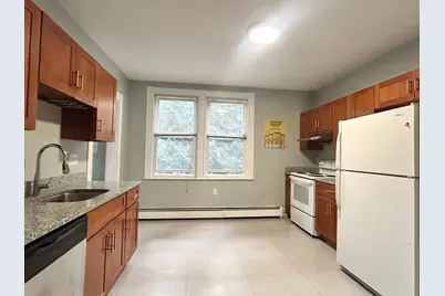 500 Centre St #1, Newton, MA 02458 - Photo 6