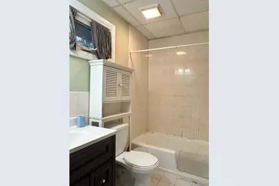 500 Centre St #1, Newton, MA 02458 - Photo 10