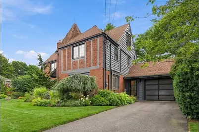 47 Stanley Rd, Swampscott, MA 01907 - Photo 2