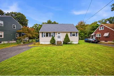 34 Piper Cross Rd, West Springfield, MA 01089 - Photo 2