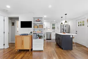 28 Cleveland St, Medford, MA 02155 - Photo 12