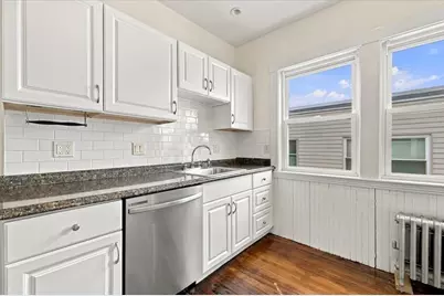 52 Percival St, Boston, MA 02122 - Photo 4