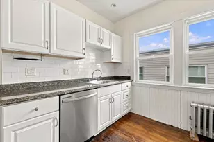 52 Percival St, Boston, MA 02122 - Photo 4