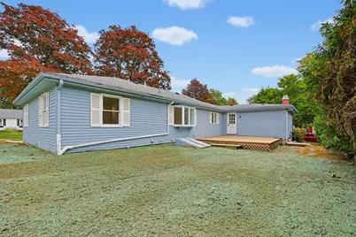 16 Westmont Cir, Shrewsbury, MA 01545 - Photo 4