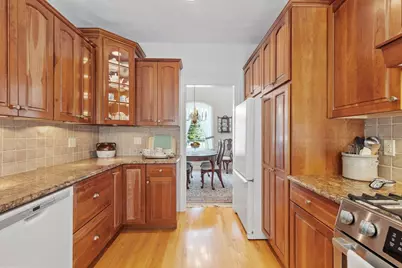 52 High St, Chelmsford, MA 01824 - Photo 12