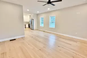 33 Tyng Rd, Tyngsborough, MA 01879 - Photo 16