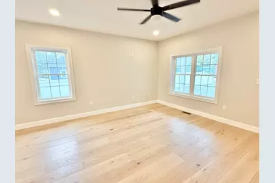33 Tyng Road, Tyngsborough, MA 01879 - Photo 14