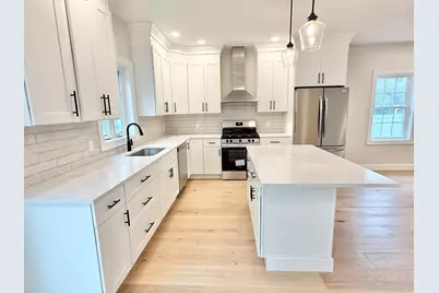 33 Tyng Road, Tyngsborough, MA 01879 - Photo 8