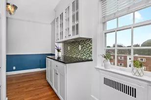 46 Browne St, Brookline, MA 02446 - Photo 12