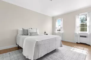 46 Browne St, Brookline, MA 02446 - Photo 12