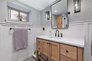 22 John F Kennedy Dr, Millbury, MA 01527 - Photo 12