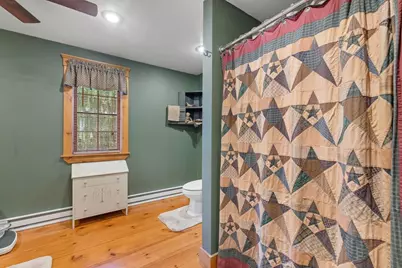 22 John F Kennedy Dr, Millbury, MA 01527 - Photo 16