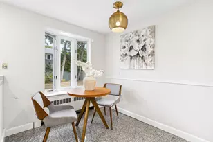 17 Woodhaven Rd, Newton, MA 02468 - Photo 10