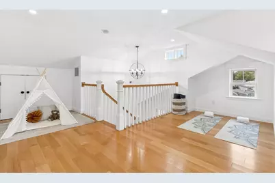 148 Pine St, Newton, MA 02466 - Photo 22