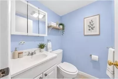 33 Fairchild Ave, Saugus, MA 01906 - Photo 18