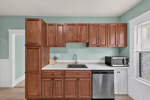 85 Granite St, Worcester, MA 01604 - Photo 16