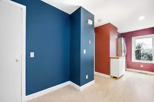 9 Walnut St, Northampton, MA 01060 - Photo 10