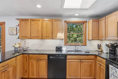 37 Bart, Billerica, MA 01862 - Photo 6