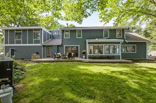 142 Ward St, Hingham, MA 02043 - Photo 26