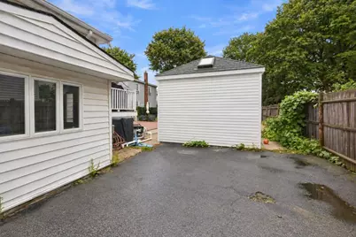 85 Pine St, Swampscott, MA 01907 - Photo 38