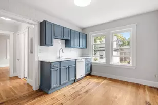 12 Ashland St, Boston, MA 02122 - Photo 2
