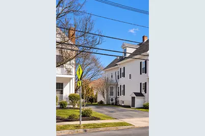 70 South St #B, Westborough, MA 01581 - Photo 2
