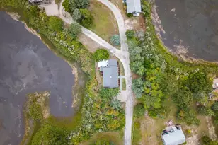 184 S Sea Ave, Yarmouth, MA 02673 - Photo 4
