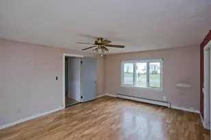 94 Chestnut St, Hatfield, MA 01038 - Photo 8